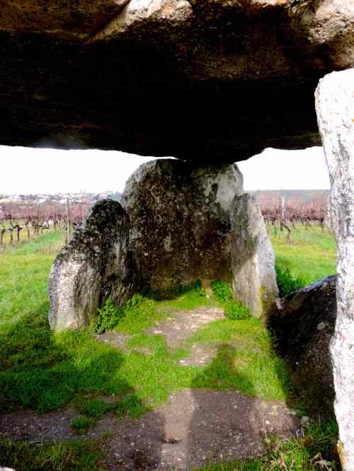 dolmen inside