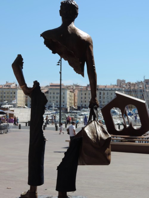 marseilles sculpture 2