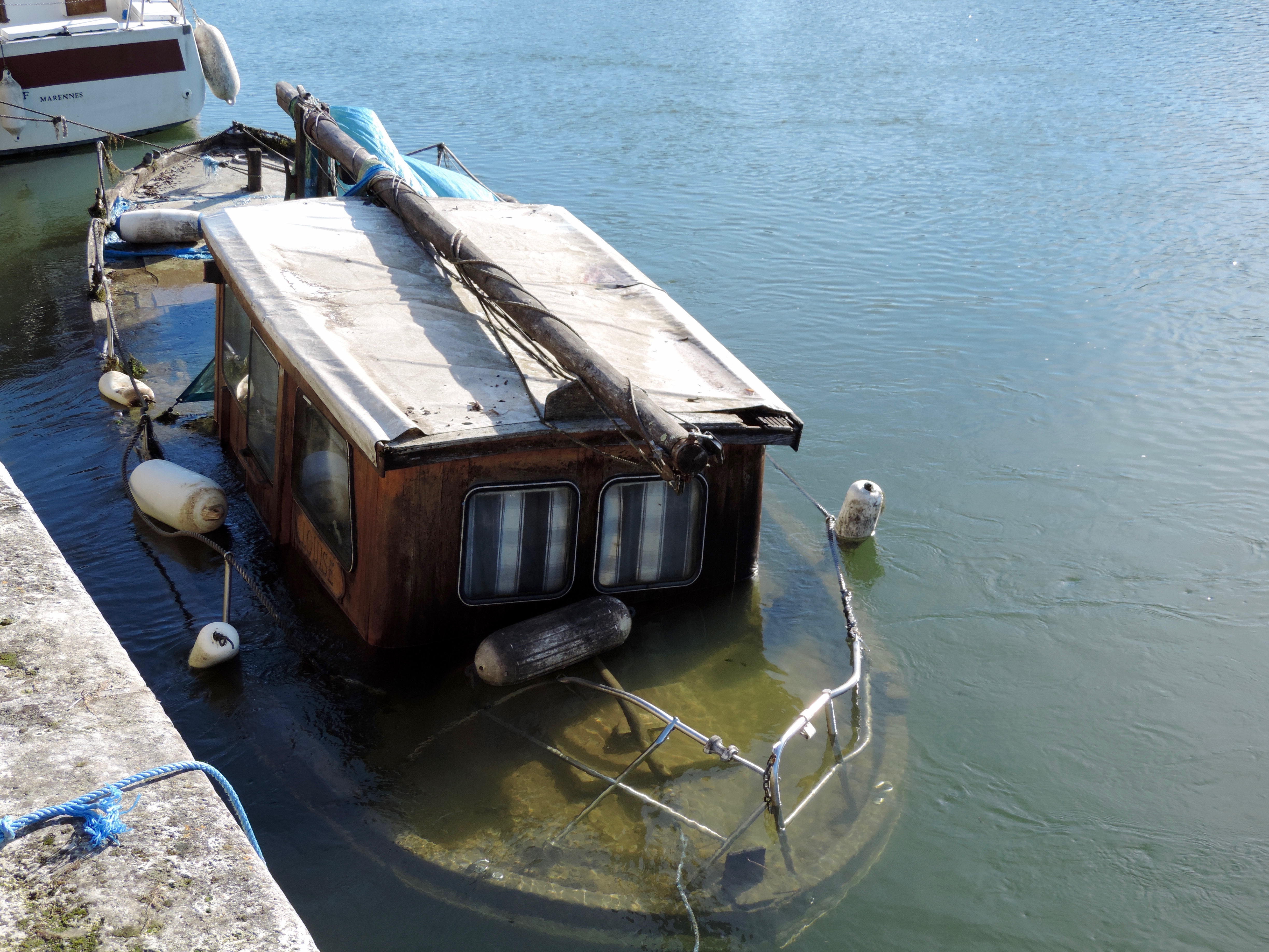 sinking boat
